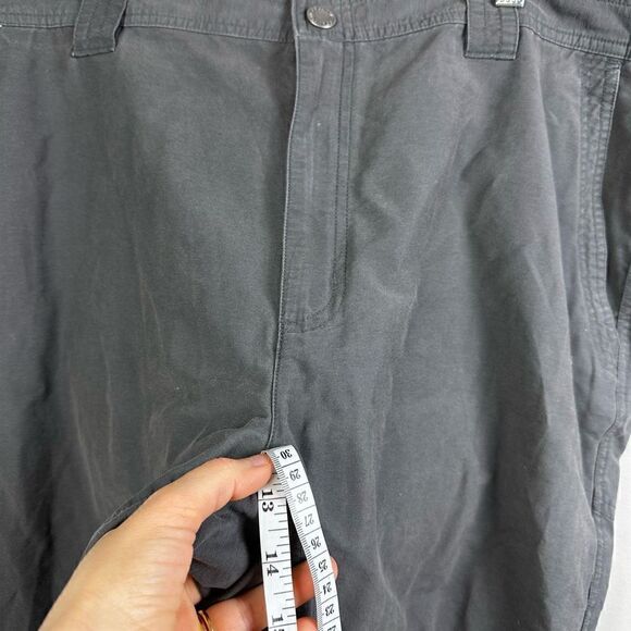 Columbia sports Omni-shield gray outdoor men’s cargo pants size 40 - Picture 10 of 13